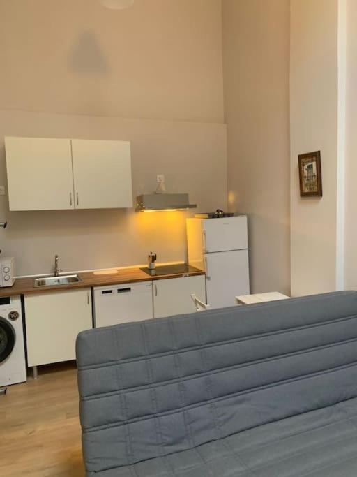 Studio In Barrio Salamanca Madrid Luaran gambar